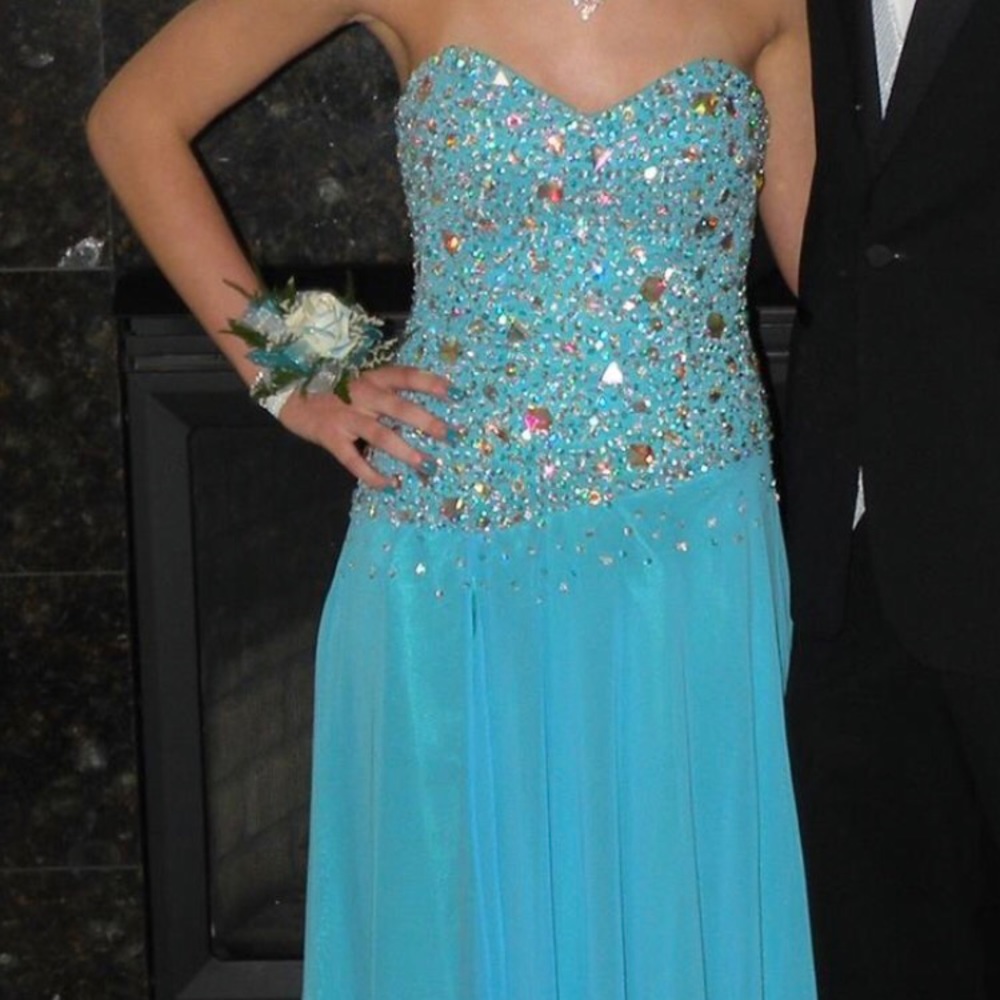 DEB Prom Dress (Blue)